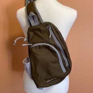 Eddie Bauer crossbody bag